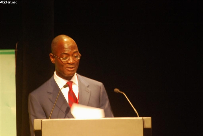 Paul Antoine Bohoun Bouabré, ministre d`Etat, ministre du Plan et du Développement : 